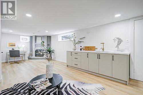 176 Mckee Avenue, Toronto, ON - Indoor