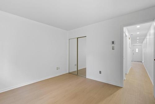 Primary bedroom - 3505 Rue Messier, Montréal (Le Plateau-Mont-Royal), QC - Indoor Photo Showing Other Room