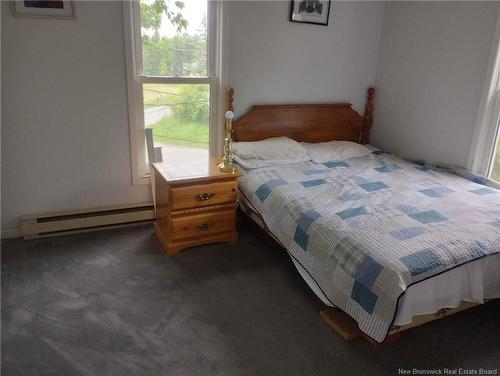 15 Cedar St, Mcadam, NB 