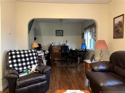 15 Cedar St, Mcadam, NB 