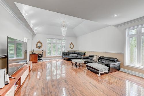 Salle familiale - 136 Rue Jean-De Ronceray, Carignan, QC - Indoor