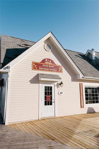 40 Douglas Ave, Bathurst, NB 