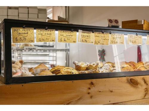 40 Douglas Ave, Bathurst, NB 