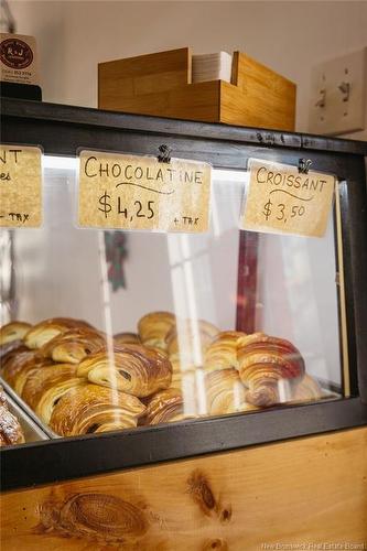 40 Douglas Ave, Bathurst, NB 