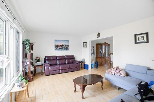 Salon - 64 Rue Jean-De La Fontaine, Gatineau (Aylmer), QC - Indoor Photo Showing Living Room
