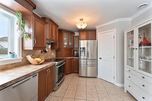Cuisine - 52 Rue De Lourtel, Saint-Jean-Sur-Richelieu, QC - Indoor Photo Showing Kitchen