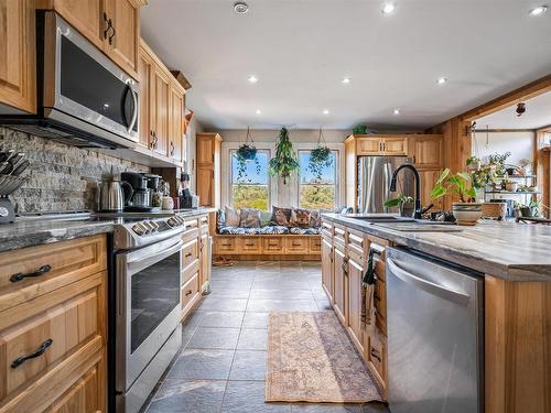 187 Highway 302, Southampton, NS 