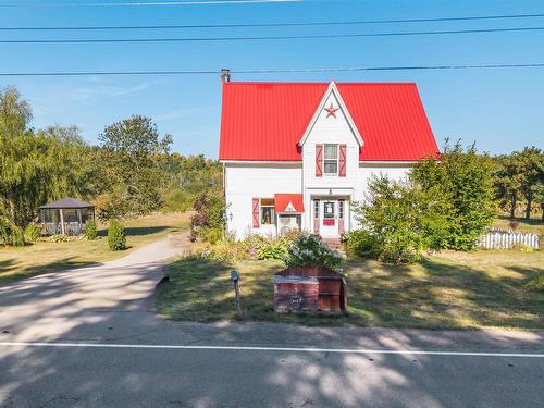 187 Highway 302, Southampton, NS 