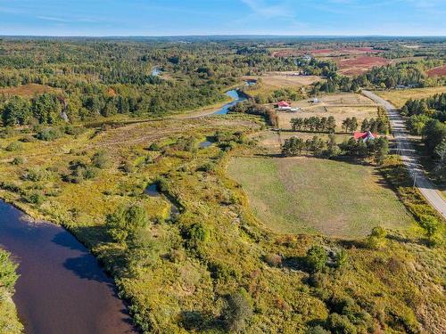 187 Highway 302, Southampton, NS 