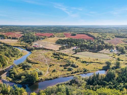 187 Highway 302, Southampton, NS 