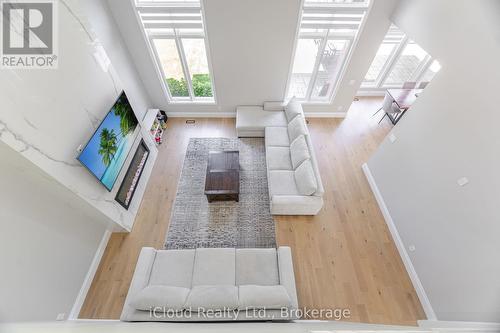 4 Deer View Ridge, Puslinch, ON - Indoor Photo Showing Other Room