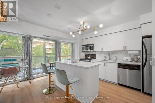 222 - 80 Western Battery Road, Toronto, ON - Indoor Photo Showing Kitchen