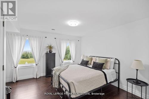 370 Detlor Road, Bancroft (Dungannon Ward), ON - Indoor Photo Showing Bedroom