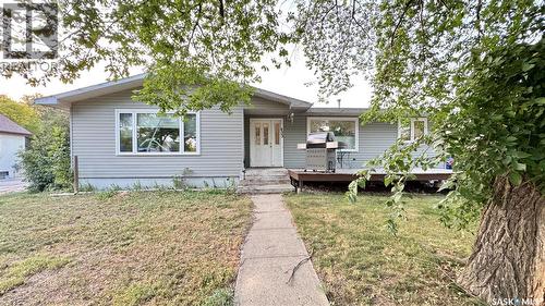 433 Garfield Street, Davidson, SK - Outdoor