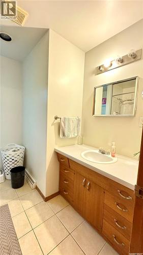 433 Garfield Street, Davidson, SK - Indoor Photo Showing Bathroom