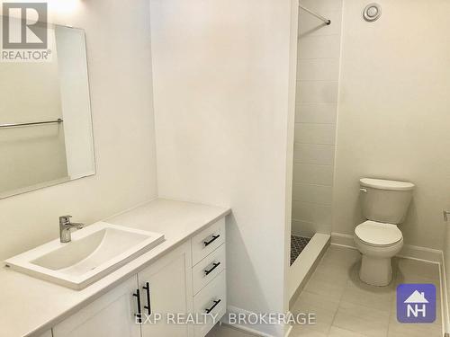 1425 Summer Street, Kingston (Kingston East (Incl Barret Crt)), ON - Indoor Photo Showing Bathroom