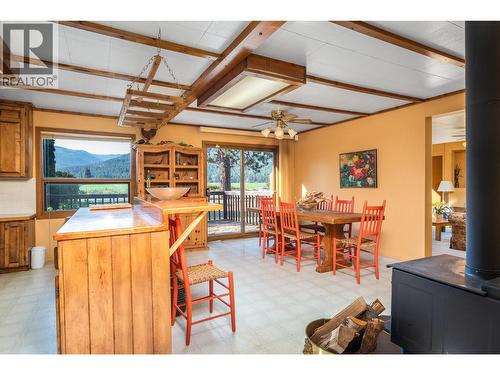 599 Whitevale Road, Lumby, BC - Indoor