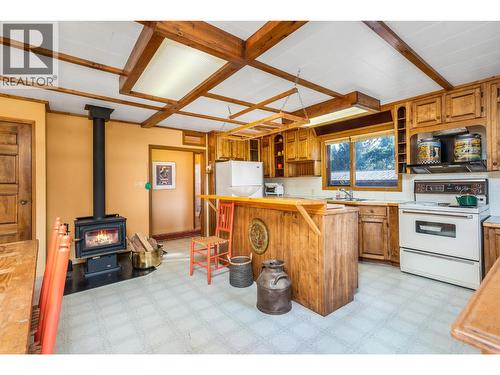 599 Whitevale Road, Lumby, BC - Indoor Photo Showing Kitchen With Double Sink