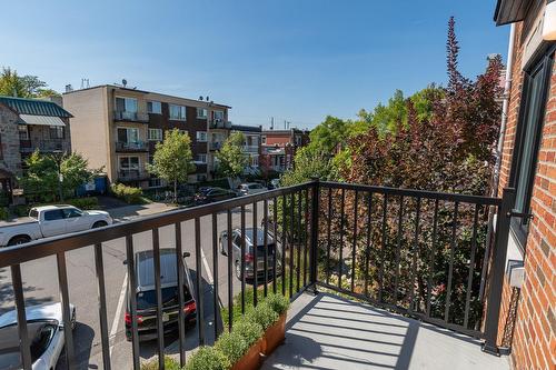 Balcon - 7085 Rue De Bordeaux, Montréal (Villeray/Saint-Michel/Parc-Extension), QC 