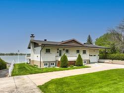 8-239 Route Marie-Victorin  Verchères, QC J0L 2R0