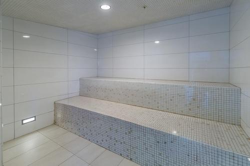 Sauna - 1648-1414 Rue Chomedey, Montréal (Ville-Marie), QC - Indoor Photo Showing Bathroom