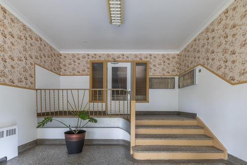 Hall - 5985 Rue Souart, Montréal (Côte-Des-Neiges/Notre-Dame-De-Grâce), QC - Indoor Photo Showing Other Room