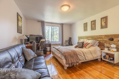 Primary bedroom - 5985 Rue Souart, Montréal (Côte-Des-Neiges/Notre-Dame-De-Grâce), QC - Indoor Photo Showing Bedroom
