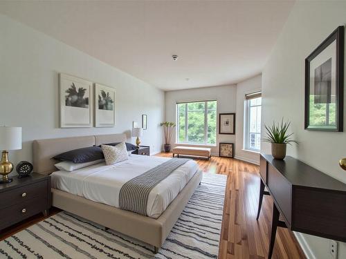 Bedroom - 201-5860 Av. De Monkland, Montréal (Côte-Des-Neiges/Notre-Dame-De-Grâce), QC - Indoor Photo Showing Bedroom