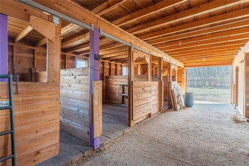 5024 Pinantan Road, Pritchard, BC 