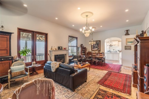 2300 East Wellington Rd, Nanaimo, BC 