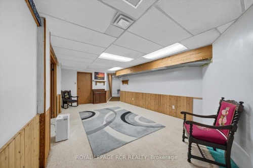 1637 15 Side Road, New Tecumseth, ON - Indoor Photo Showing Other Room