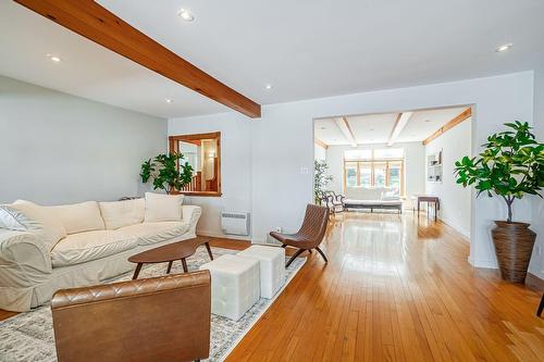 Salle familiale - 598 Rue Main, Hudson, QC - Indoor Photo Showing Living Room