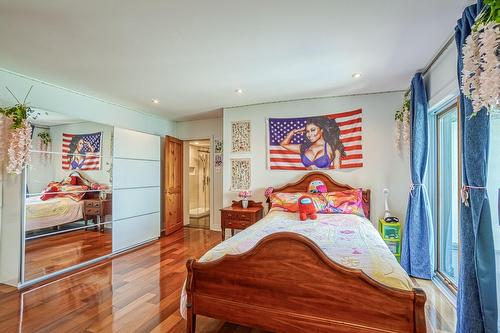 Chambre à coucher - 598 Rue Main, Hudson, QC - Indoor Photo Showing Bedroom