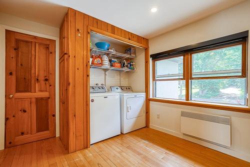 Salle de lavage - 598 Rue Main, Hudson, QC - Indoor Photo Showing Laundry Room