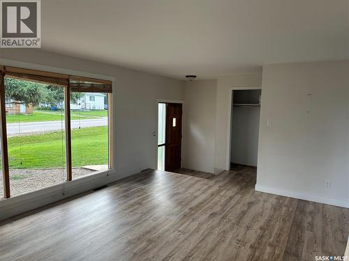 112 5Th Avenue N, Big River, SK - Indoor