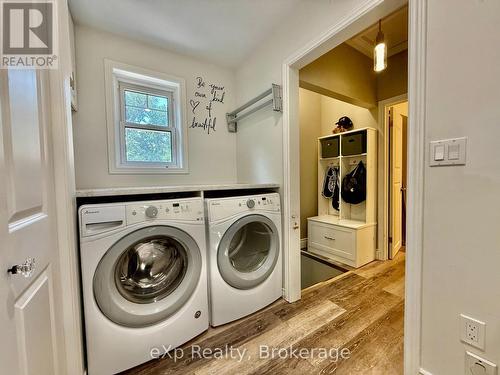 507 Mary Street, Brockton, ON - Indoor Photo Showing Laundry Room