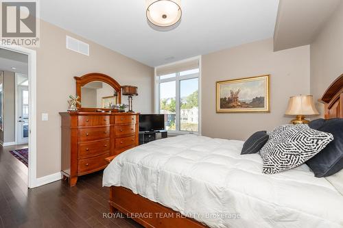 302 - 190 Boundstone Way, Ottawa, ON - Indoor Photo Showing Bedroom