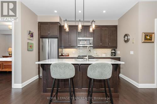 302 - 190 Boundstone Way, Ottawa, ON - Indoor Photo Showing Kitchen With Stainless Steel Kitchen With Upgraded Kitchen