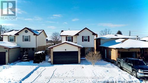 128 Stonyburn Crescent, Cambridge, ON - Outdoor With Facade