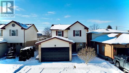 128 Stonyburn Crescent, Cambridge, ON - Outdoor