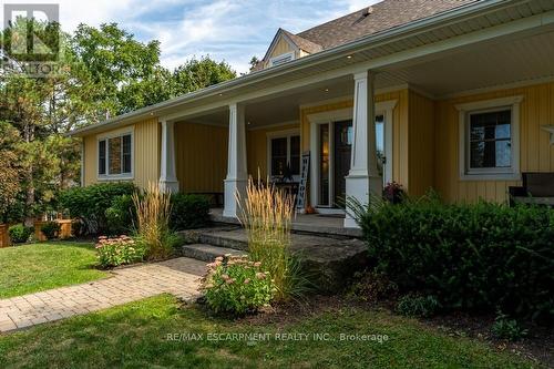 196 DUNDAS STREET E  Hamilton, ON L0R 2H0