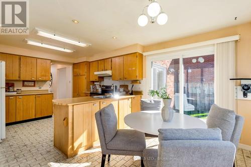 804 Willowbank Trail, Mississauga, ON - Indoor