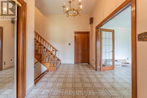 2101 Ninth Line, Oakville, ON 