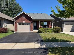 70 PARKSIDE DRIVE  St. Catharines (Port Weller), ON L2M 0B2