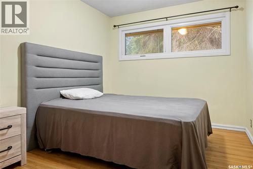94 Dunning Crescent, Regina, SK - Indoor Photo Showing Bedroom