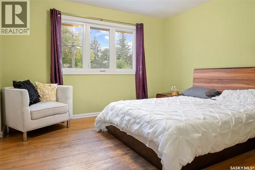 94 Dunning Crescent, Regina, SK - Indoor Photo Showing Bedroom