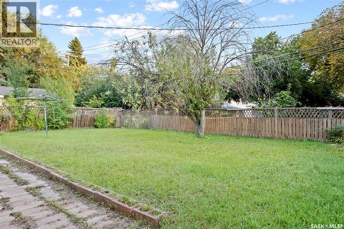 94 Dunning Crescent, Regina, SK - Outdoor