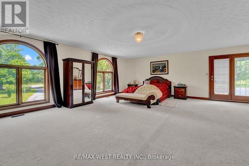 805 Centre Road, Hamilton, ON - Indoor Photo Showing Other Room