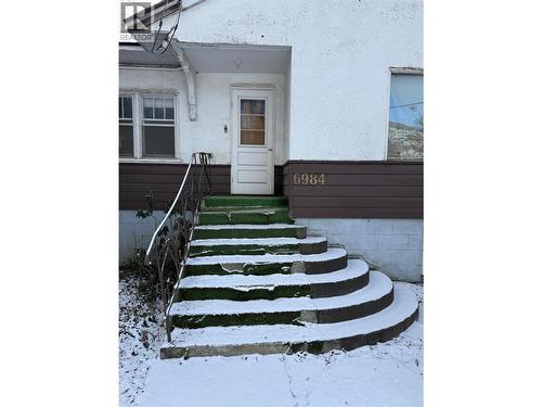 Second Home - 6984 Highway 6, Coldstream, BC - Outdoor