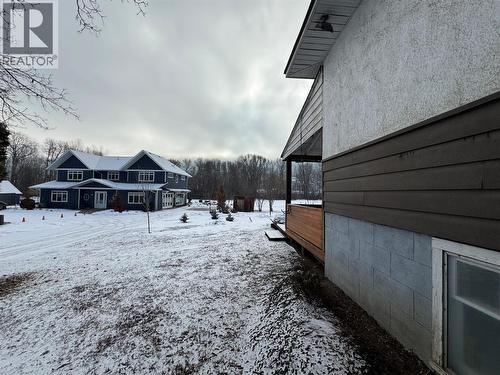 6984 Highway 6, Coldstream, BC - Outdoor